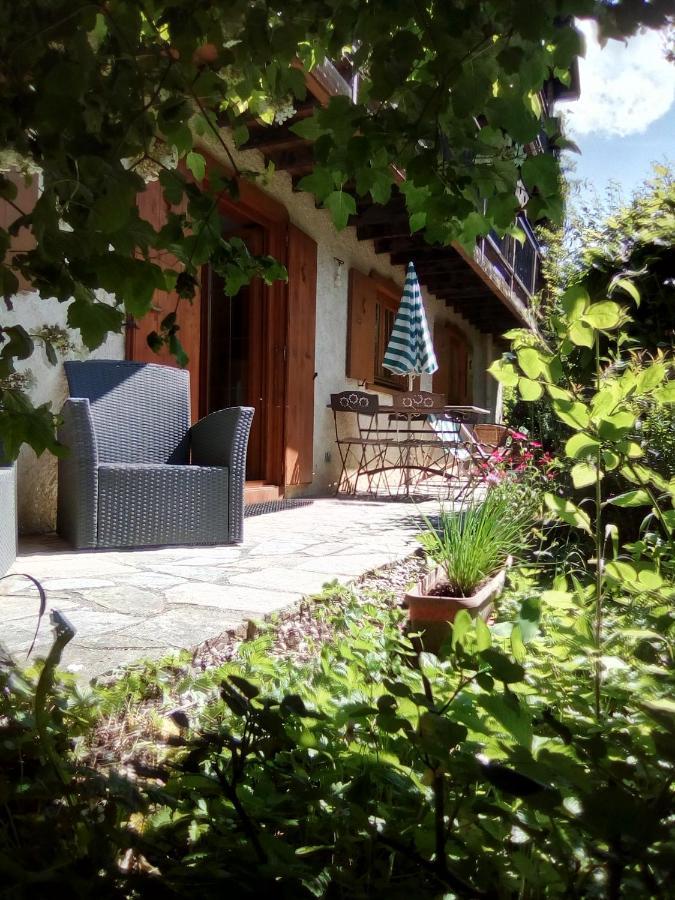 "Chalet Les Aravis" Chalet Et Appartements Le Grand-Bornand Eksteriør bilde