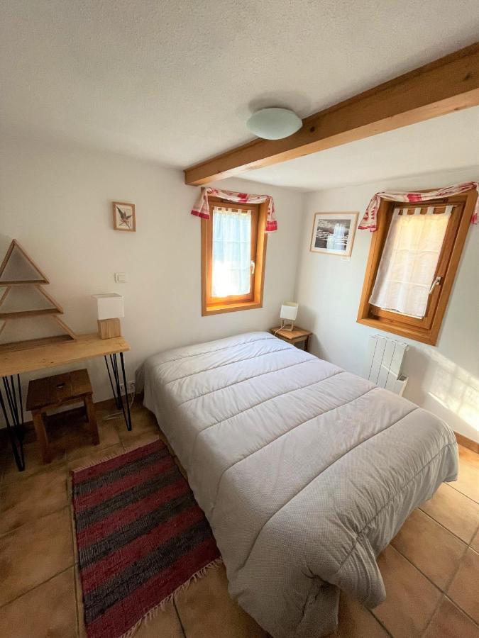 "Chalet Les Aravis" Chalet Et Appartements Le Grand-Bornand Eksteriør bilde