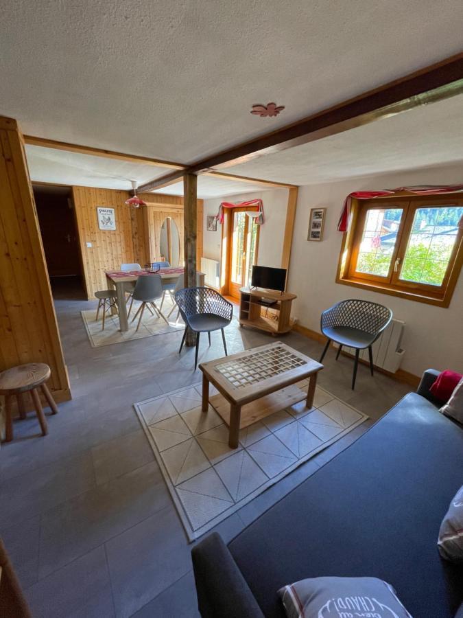 "Chalet Les Aravis" Chalet Et Appartements Le Grand-Bornand Eksteriør bilde