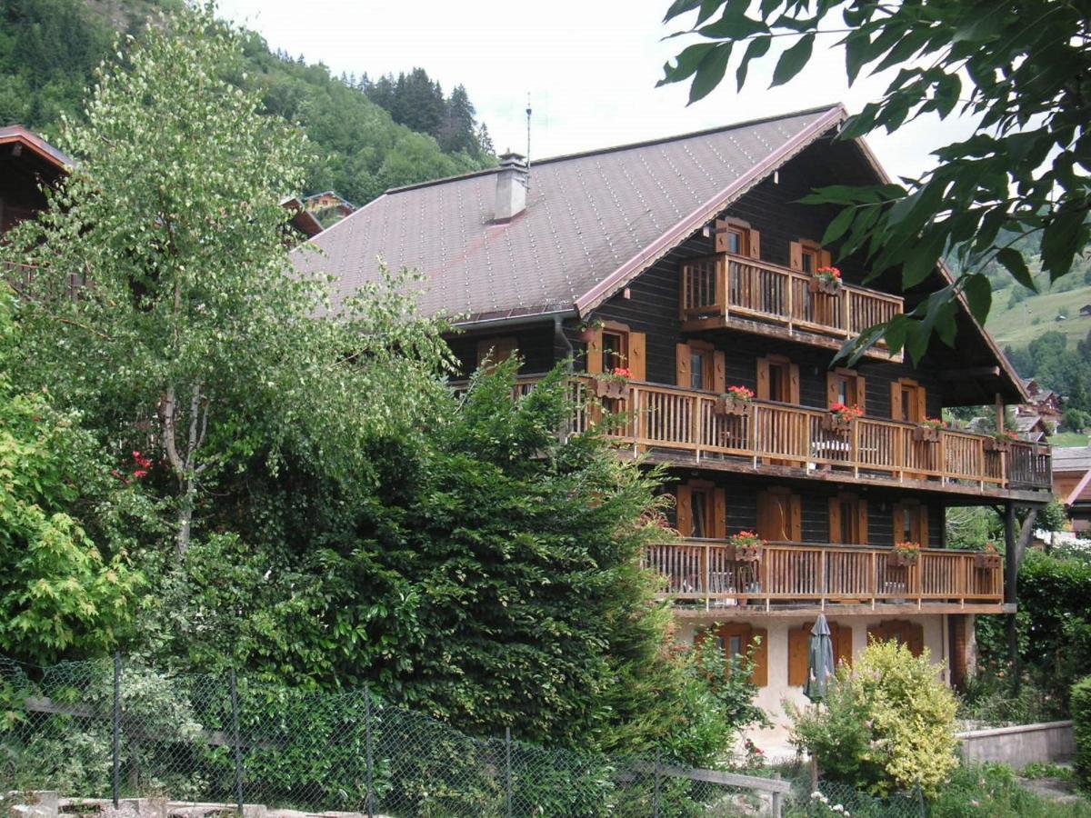 "Chalet Les Aravis" Chalet Et Appartements Le Grand-Bornand Eksteriør bilde