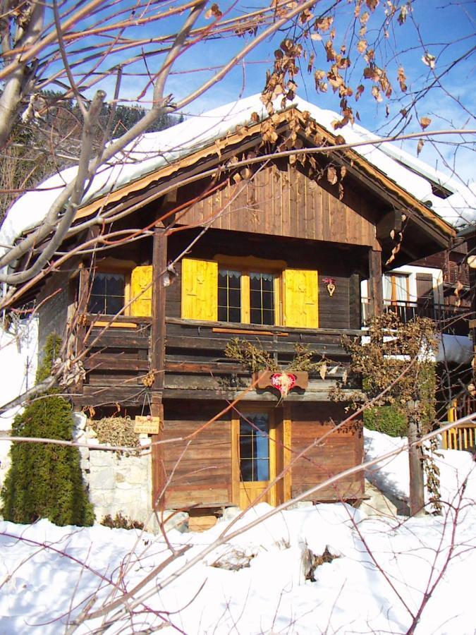 "Chalet Les Aravis" Chalet Et Appartements Le Grand-Bornand Eksteriør bilde